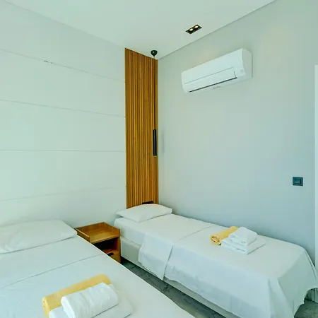 Villa Pluto 1 - Planet Luxury