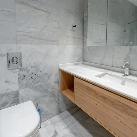 Pluto 1 - Planet Luxury