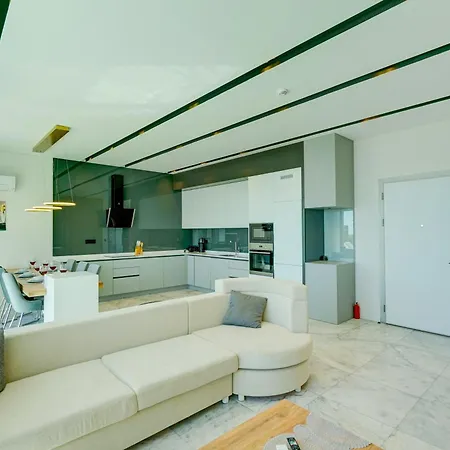 Pluto 1 - Planet Luxury Villa