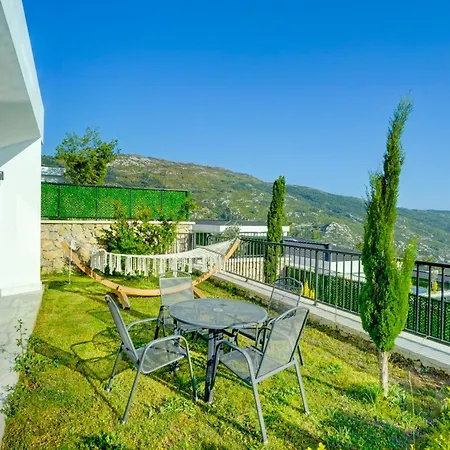 Villa Pluto 1 - Planet Luxury