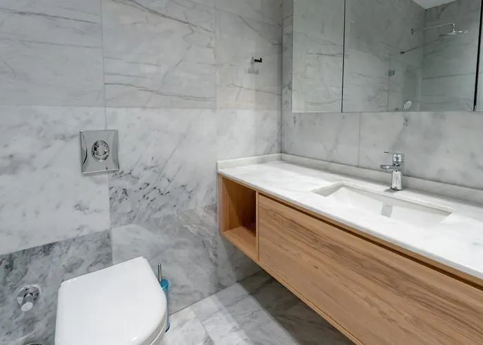 Pluto 1 - Planet Luxury